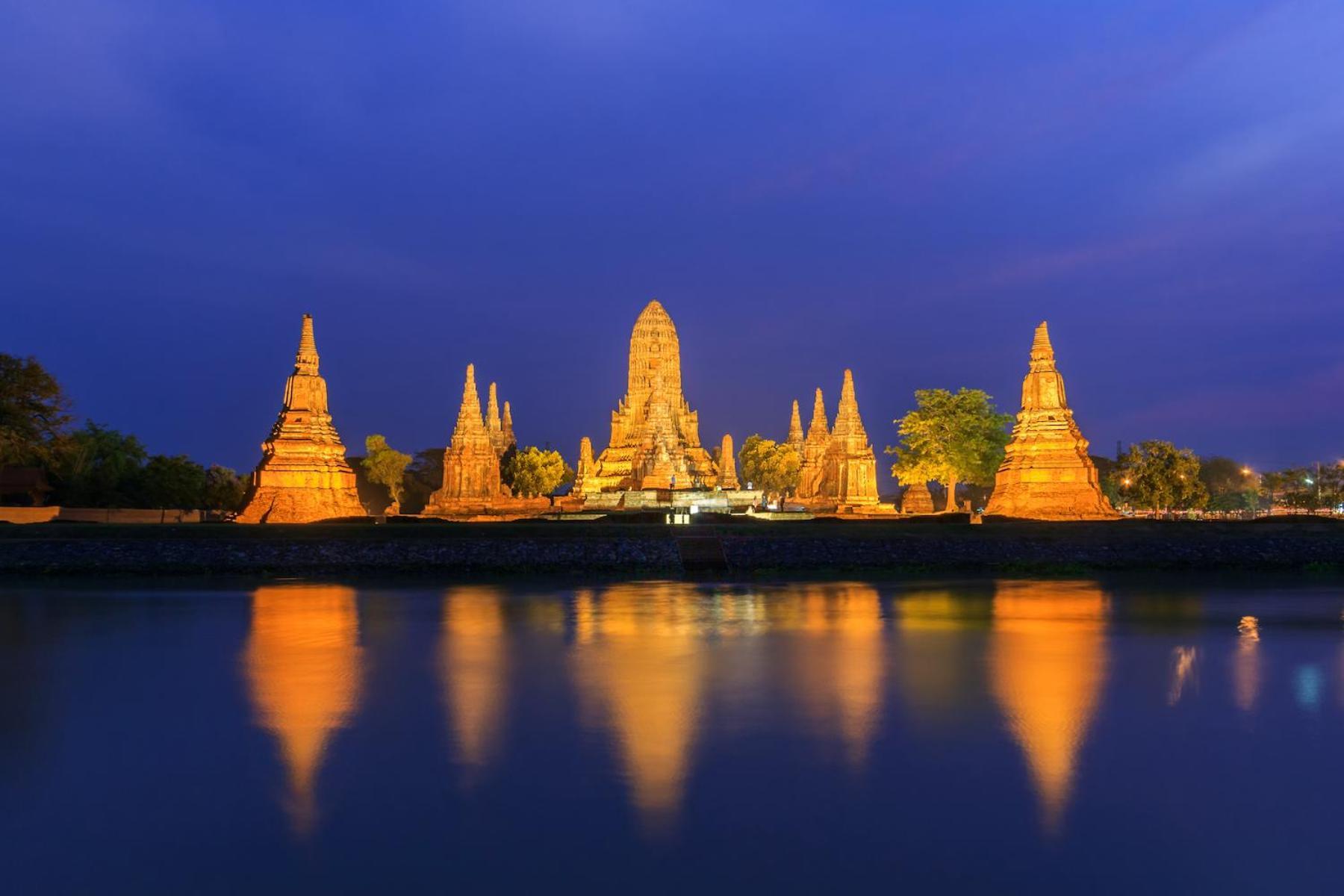 V House Hotel พระนครศรีอยุธยา ภายนอก รูปภาพ